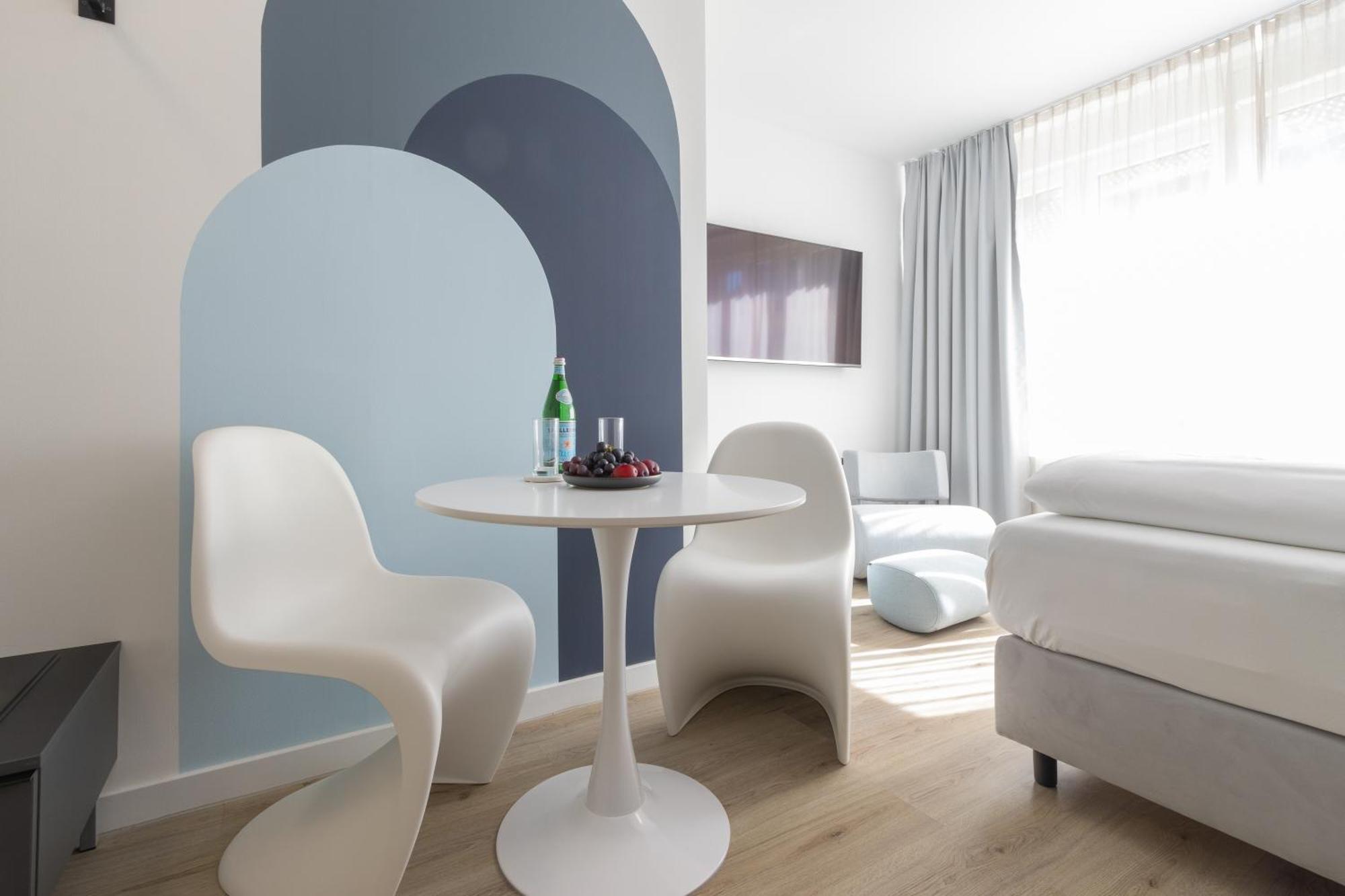 Zzzpace Smart-Hotel Krefeld Exterior foto